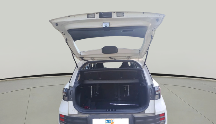 2023 Hyundai VENUE SX 1.5 CRDI, Diesel, Manual, 20,831 km, exterior