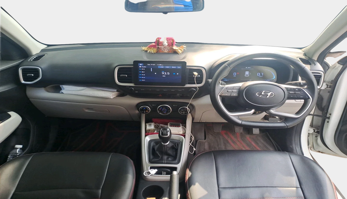 2023 Hyundai VENUE SX 1.5 CRDI, Diesel, Manual, 20,831 km, interior