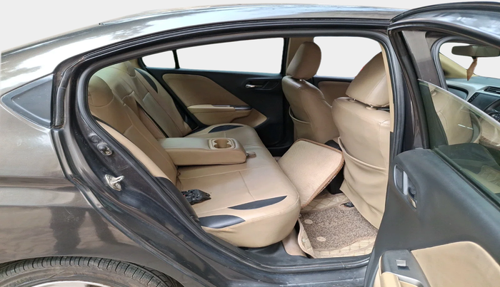 2016 Honda City 1.5L I-DTEC V, Diesel, Manual, 1,11,127 km, interior