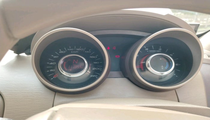 2015 Mahindra XUV500 W6, Diesel, Manual, 1,11,355 km, interior