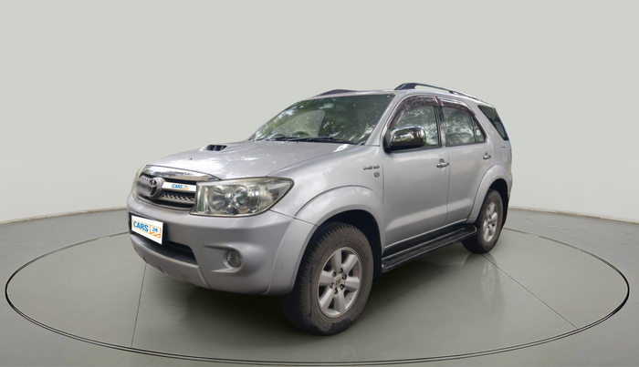 2010 Toyota Fortuner 3.0 4X4 MT, Diesel, Manual, 3,06,092 km, exterior