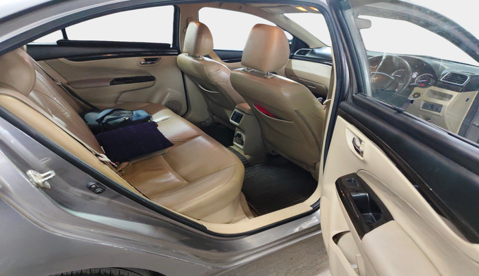 2016 Maruti Ciaz ZXI+, Petrol, Manual, 97,839 km, interior