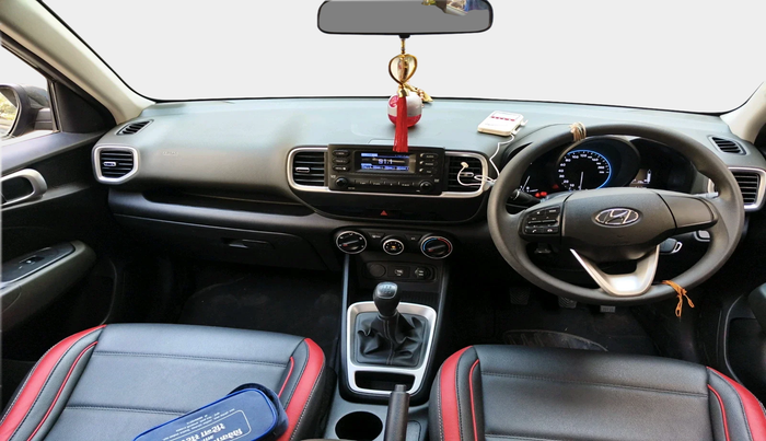 2021 Hyundai VENUE S 1.2, Petrol, Manual, 4,106 km, interior