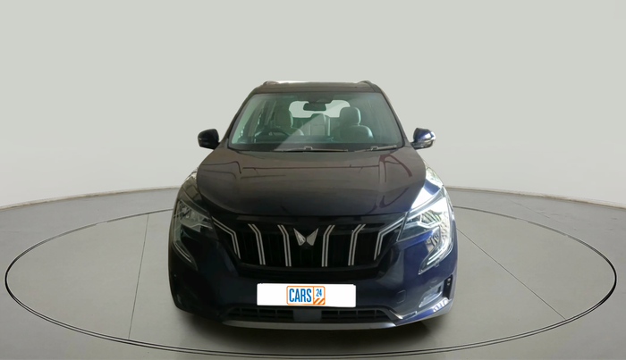 2023 Mahindra XUV700 AX 7 LUXURY P AT 7 STR, Petrol, Automatic, 9,752 km, exterior