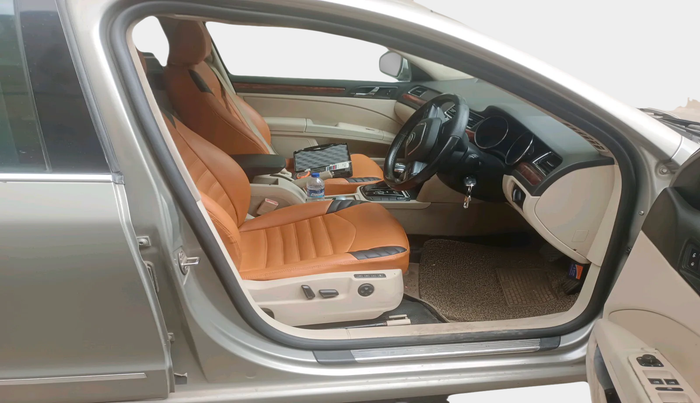 2010 Skoda Superb ELEGANCE 1.8 TSI AT, Petrol, Automatic, 68,270 km, interior