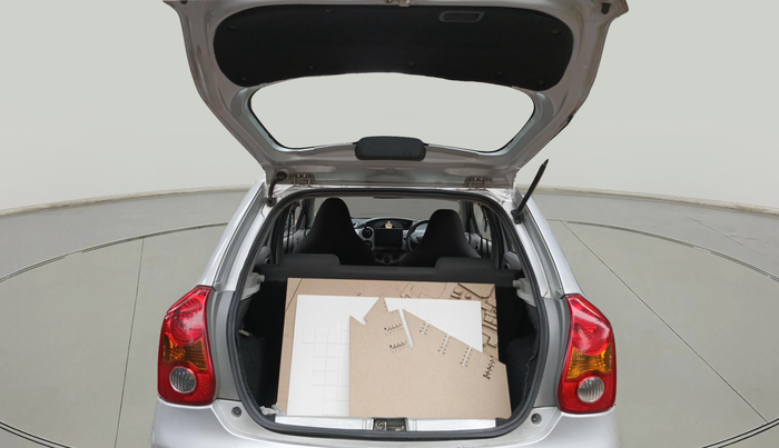 2011 Toyota Etios Liva G, Petrol, Manual, 1,21,474 km, exterior
