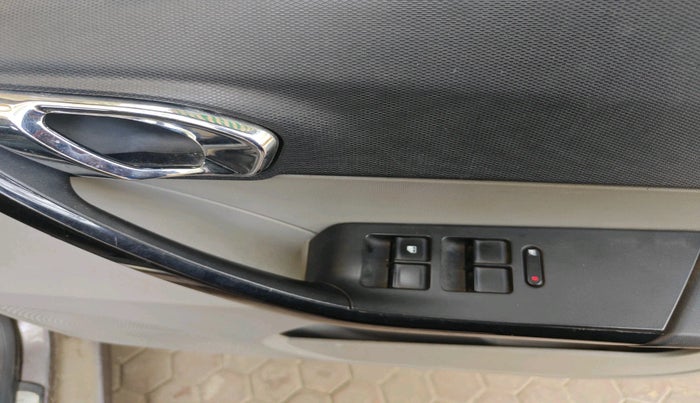 2018 Tata Tiago XZA PETROL, Petrol, Automatic, 78,044 km, interior