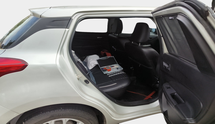 2022 Maruti Swift ZXI AMT, Petrol, Automatic, 33,125 km, interior