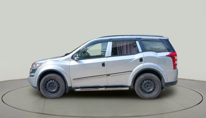 2014 Mahindra XUV500 W6, Diesel, Manual, 94,672 km, exterior