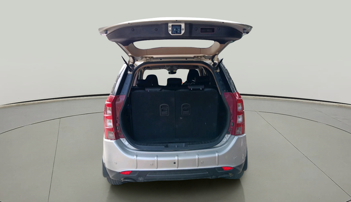 2014 Mahindra XUV500 W6, Diesel, Manual, 94,672 km, exterior