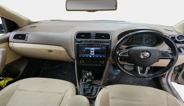 2015 Skoda Rapid 1.5 TDI CR STYLE PLUS AT, Diesel, Automatic, 1,50,050 km, interior