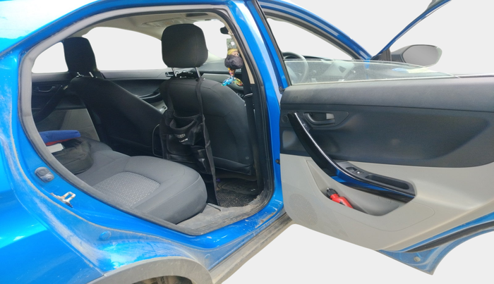 2017 Tata NEXON XM PETROL, Petrol, Manual, 28,353 km, interior