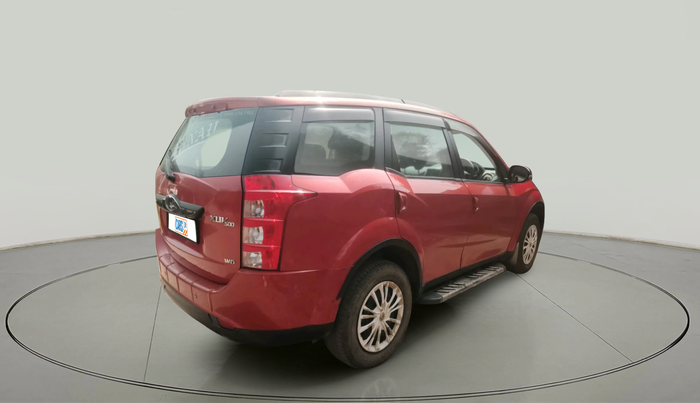 2016 Mahindra XUV500 W6, Diesel, Manual, 1,29,408 km, exterior