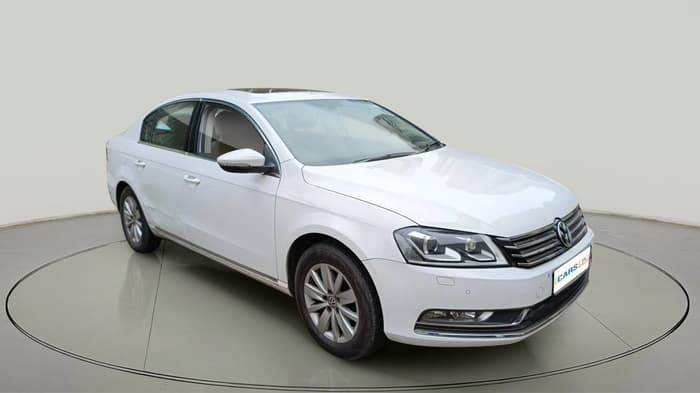2011 Volkswagen Passat COMFORTLINE DSG, Diesel, Automatic, 58,709 km, exterior