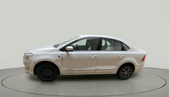 2013 Skoda Rapid ACTIVE 1.6 MPI MT PLUS, Petrol, Manual, 1,580 km, exterior