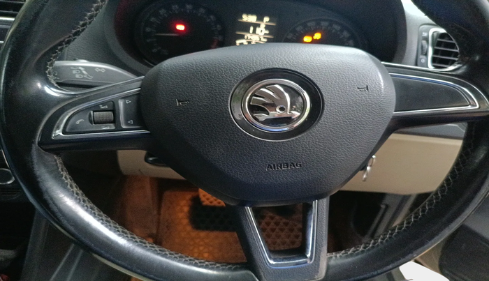 2017 Skoda Rapid STYLE 1.5 TDI AT, Diesel, Automatic, 1,74,957 km, interior