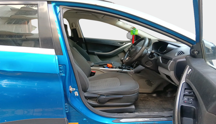 2018 Tata NEXON XZ PLUS PETROL, Petrol, Manual, 70,454 km, interior