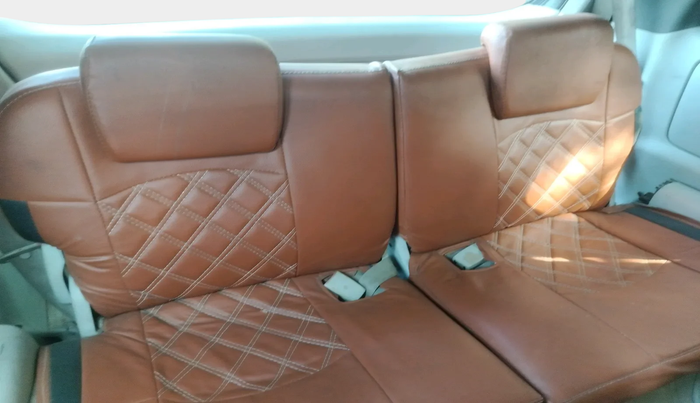 2011 Toyota Innova 2.5 G2 8STR, Diesel, Manual, 1,22,824 km, interior