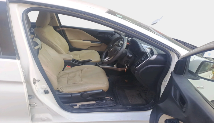 2015 Honda City 1.5L I-VTEC SV, Petrol, Manual, 1,54,056 km, interior