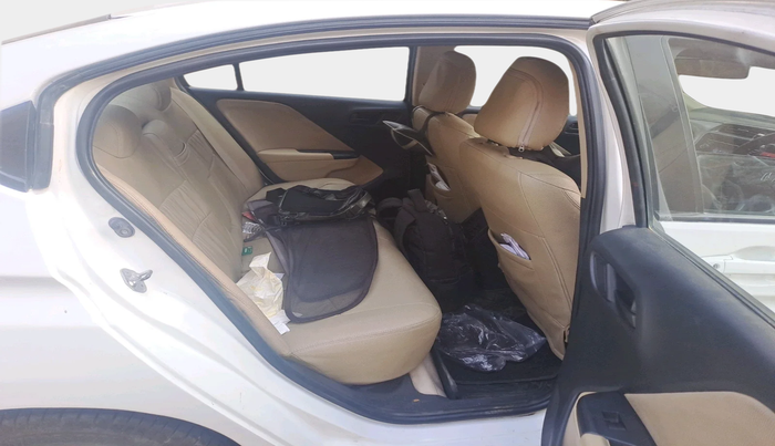 2015 Honda City 1.5L I-VTEC SV, Petrol, Manual, 1,54,056 km, interior