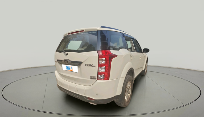 2016 Mahindra XUV500 W10 AT, Diesel, Automatic, 38,647 km, exterior