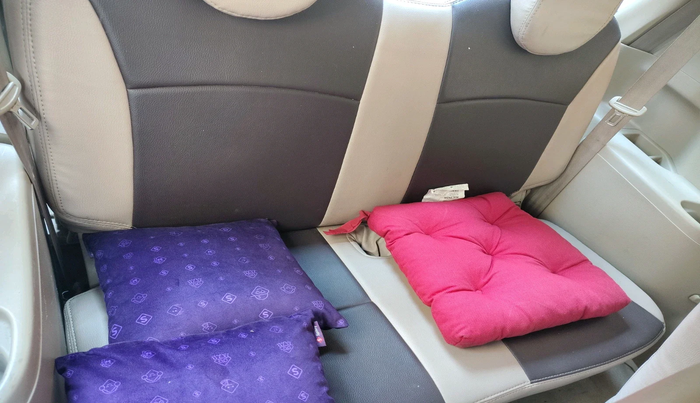 2013 Maruti Ertiga ZXI, Petrol, Manual, 79,809 km, interior