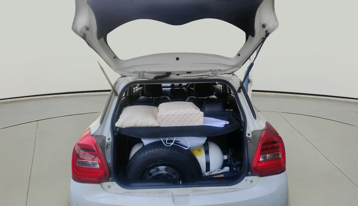 2023 Maruti Swift VXI CNG, Petrol, Manual, 70,967 km, exterior