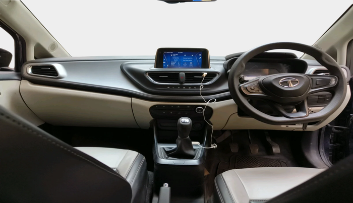 2023 Tata ALTROZ XM PLUS SUNROOF CNG, Petrol, Manual, 36,211 km, interior