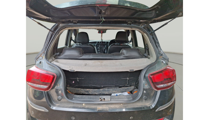 2017 Mahindra Kuv100 K4 D 5 STR, Diesel, Manual, 87,905 km, exterior