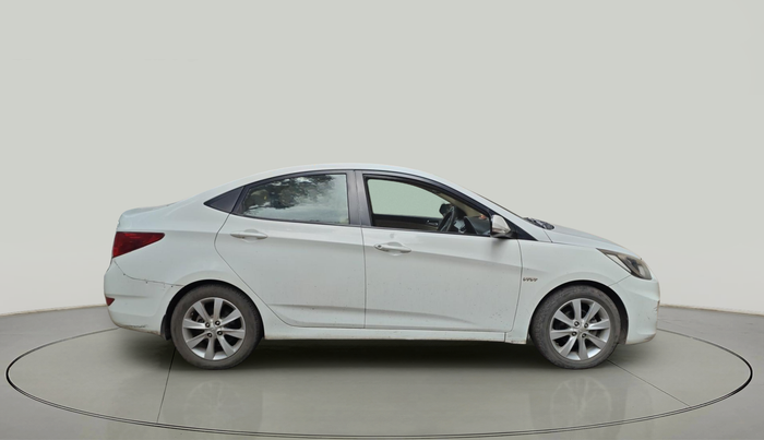 2011 Hyundai Verna FLUIDIC 1.6 VTVT SX, Petrol, Manual, 86,835 km, exterior