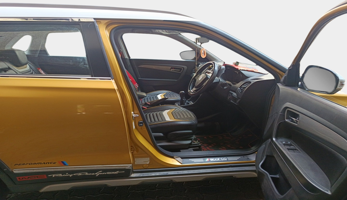 2019 Maruti Vitara Brezza ZDI PLUS, Diesel, Manual, 20,166 km, interior