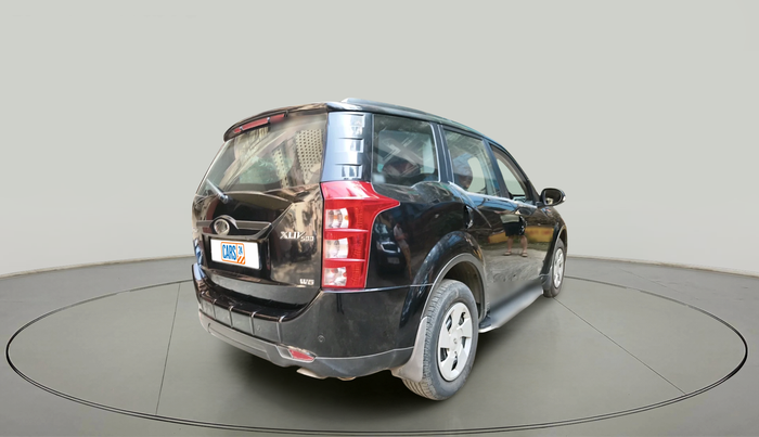 2016 Mahindra XUV500 W6, Diesel, Manual, 35,900 km, exterior