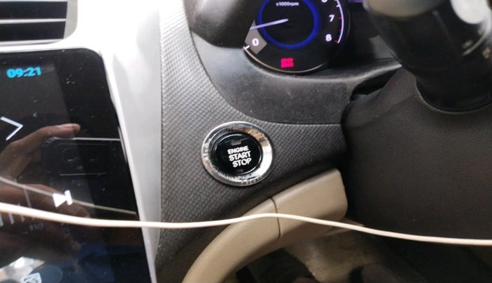 2013 Hyundai Verna FLUIDIC 1.6 VTVT SX AT, Petrol, Automatic, 64,857 km, interior