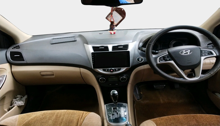 2013 Hyundai Verna FLUIDIC 1.6 VTVT SX AT, Petrol, Automatic, 64,857 km, interior