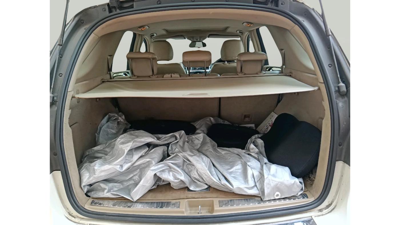 2012 Mercedes Benz Ml Class 250 CDI, Diesel, Automatic, 1,63,263 km, exterior