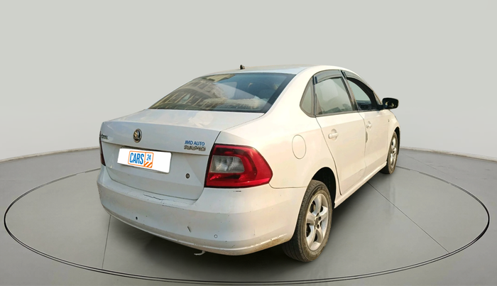 2014 Skoda Rapid AMBITION 1.5 TDI, Diesel, Manual, 1,77,672 km, exterior