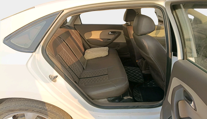 2014 Skoda Rapid AMBITION 1.5 TDI, Diesel, Manual, 1,77,672 km, interior