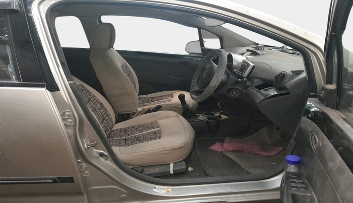 2010 Chevrolet Beat LT PETROL, Petrol, Manual, 1,88,061 km, interior