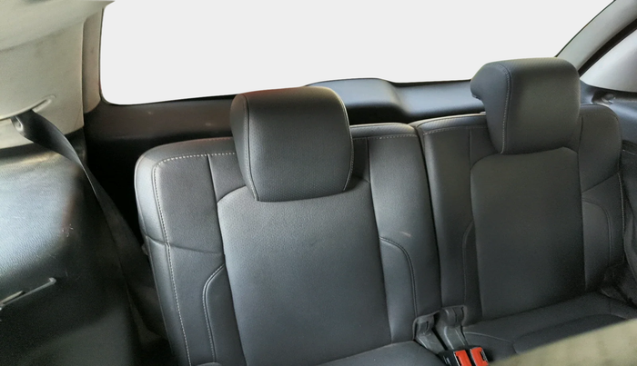 2017 Tata Hexa XT 4X2 6 STR, Diesel, Manual, 1,45,589 km, interior