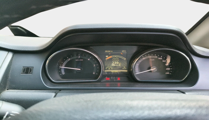 2017 Tata Hexa XT 4X2 6 STR, Diesel, Manual, 1,45,589 km, interior