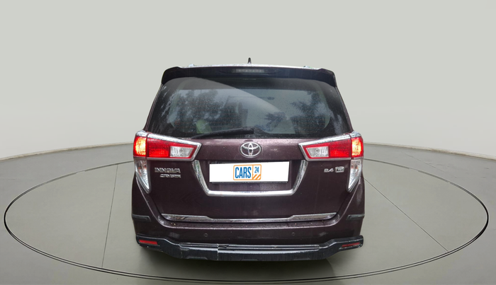 2016 Toyota Innova Crysta 2.4 G 7 STR, Diesel, Manual, 1,20,499 km, exterior