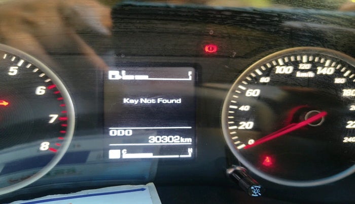 2022 MG HECTOR PLUS SELECT 2.0 DIESEL TURBO MT 7-STR, Diesel, Manual, 30,302 km, interior