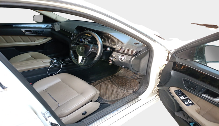 2012 Mercedes Benz E Class E 220 CDI avantgarde, Diesel, Automatic, 1,35,357 km, interior