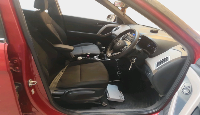 2018 Hyundai Creta E PLUS 1.6 PETROL, Petrol, Manual, 27,555 km, interior