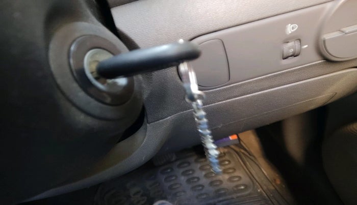 2011 Hyundai i10 MAGNA 1.2, Petrol, Manual, 47,348 km, interior