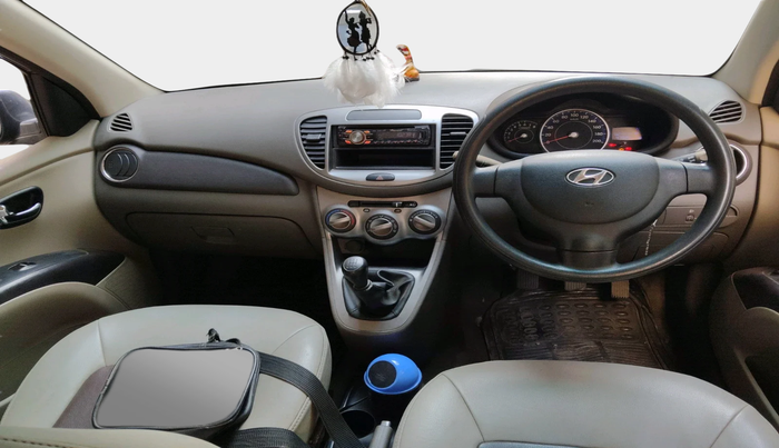 2011 Hyundai i10 MAGNA 1.2, Petrol, Manual, 47,348 km, interior