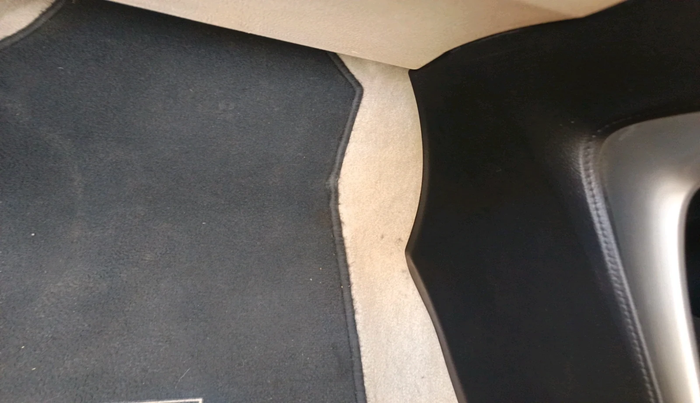 2018 Toyota YARIS G CVT, Petrol, Automatic, 48,838 km, interior