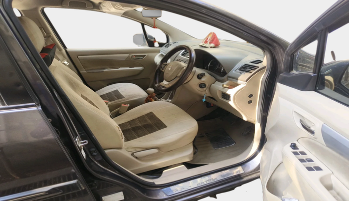2017 Maruti Ertiga VDI SHVS, Diesel, Manual, 1,20,661 km, interior