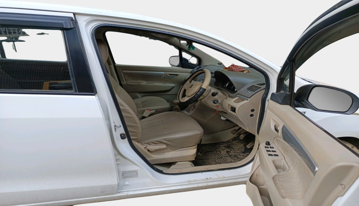 2015 Maruti Ertiga VXI CNG, Petrol, Manual, 50,571 km, interior