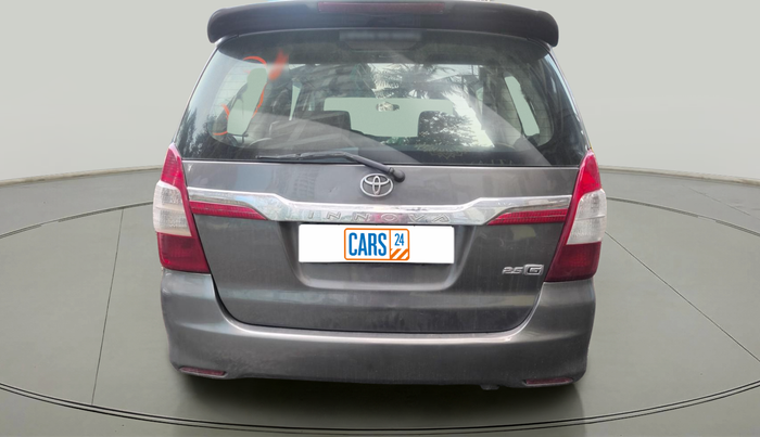 2013 Toyota Innova 2.5 GX 8 STR, Diesel, Manual, 2,07,572 km, exterior